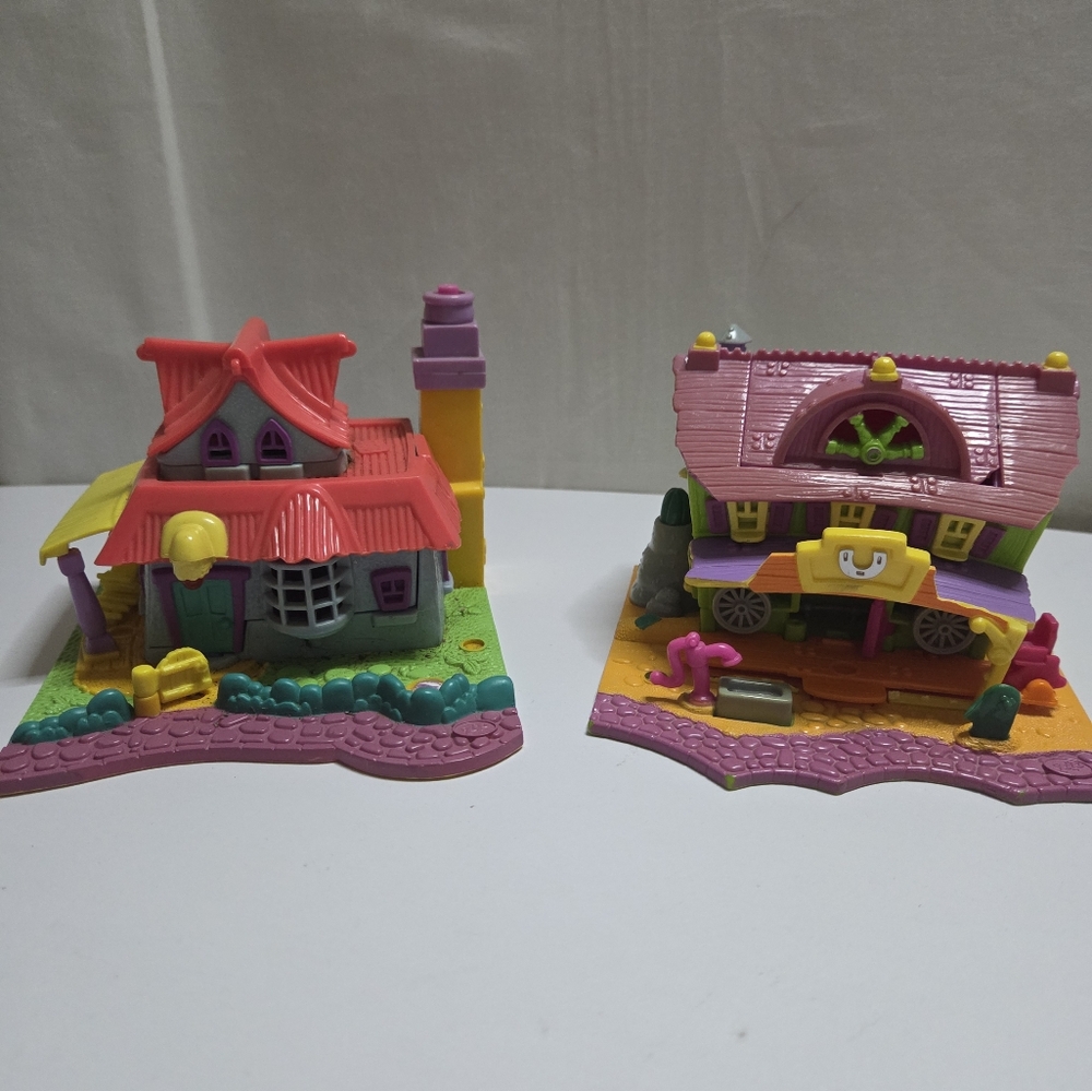 Kids Playset Dolls House Toy - Pink and Purple Village Buildings as is